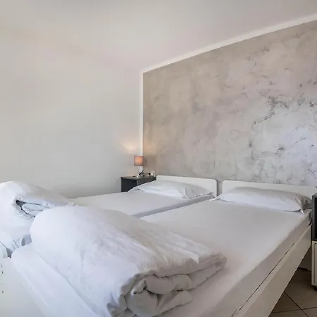 Casa Palazzina Apartment Malcesine